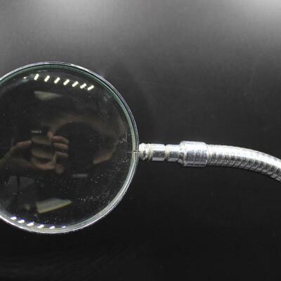 Table Top Bendable Hands Free Magnifying Glass