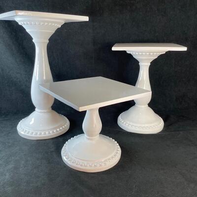 Lot 82. Set of 3 Display Pillars