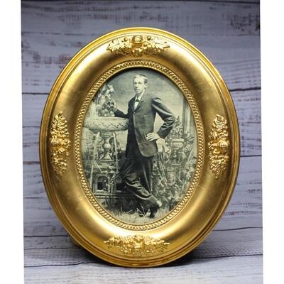 Vintage Round Gold Framed Print of an Edwardian Gentleman