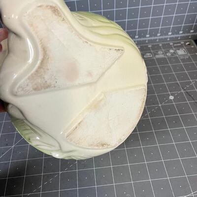 COLLECTOR Cookie Jar - Kittens with ball of Yarn