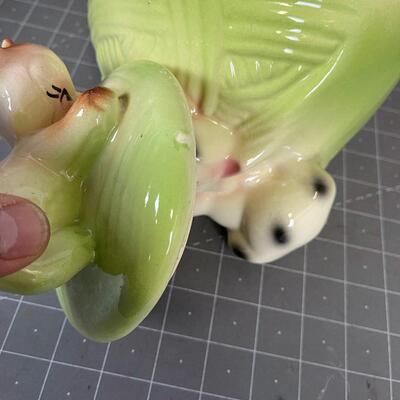 COLLECTOR Cookie Jar - Kittens with ball of Yarn