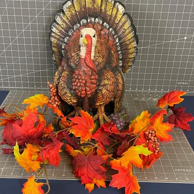GREAT Resin Turkey Sculpture 