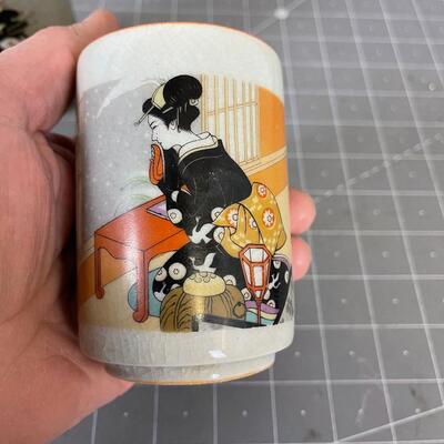 Asian Tea Cups 