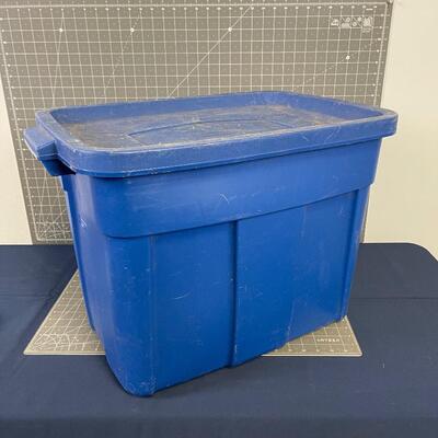 Rubbermaid Tub