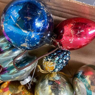 Antique Christmas Ornaments Glass Bulbs 