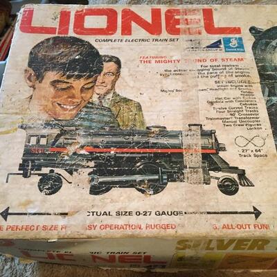 LIONEL Vintage Train Set with Engine # 8141.