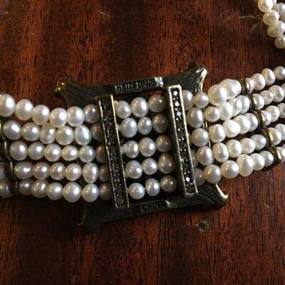 HEIDI DAUS Signed Designer Pearl 12â€ Choker.