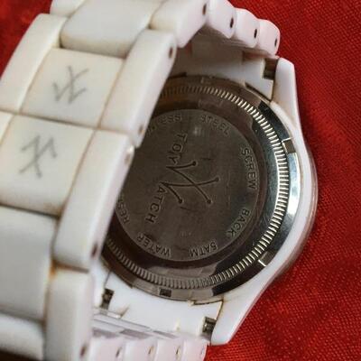 TOY Designer Ceramic White Watch