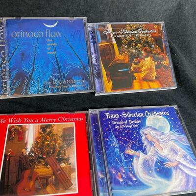 Lot 98. Christmas CDs