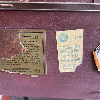804 VINTAGE SEARS SILVERTONE RADIO PHONOGRAPH CONSOLE