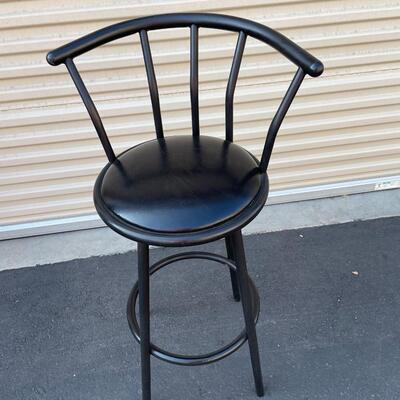 806  STOOL. METAL PADDED STOOL