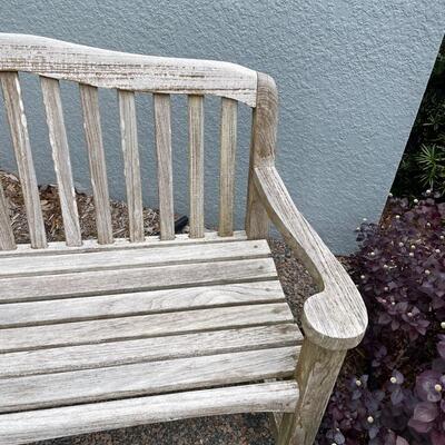 Lot 118. Outdoor Wooden Bench
