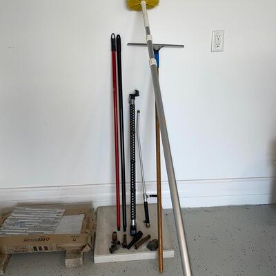 Lot 127. Misc Garage Gear