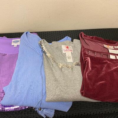 Lot of Women 1X & XL Tops