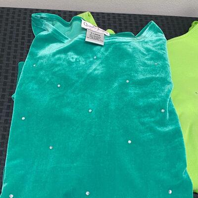 Lot of Womens 1X and Extra Large Green Tone Tops and Shirts