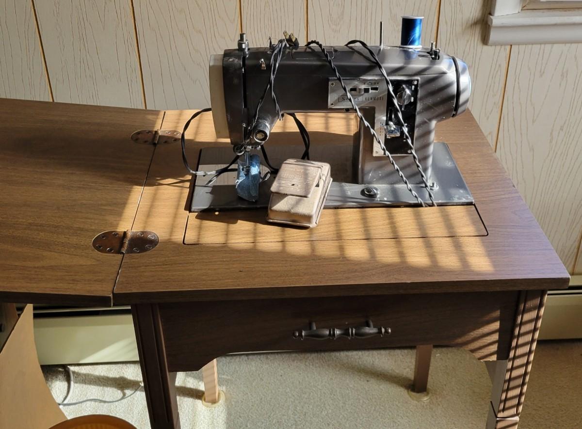 Vintage Sears Kenmore Sewing Machine in