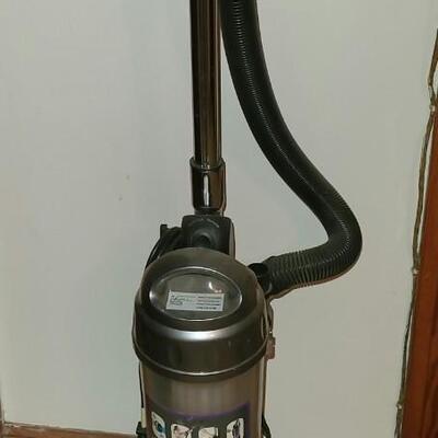 Fantom Bagless Vacuum Cleaner