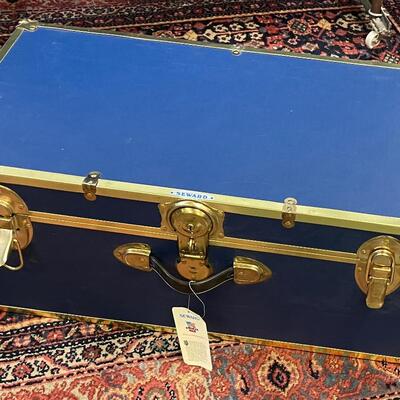 Foot Locker Trunk with Key Blue 