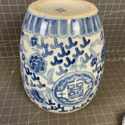 Chinese Ginger Jar with Lid Blue Transferware