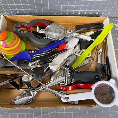 Kitchen Utensils Tray 