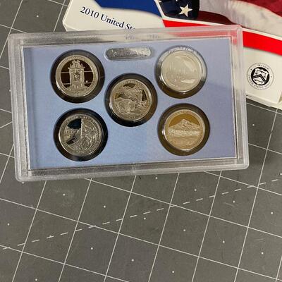 Coins: 2010 United States Mint Quarter Proof Set