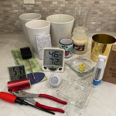 Lot 165. Big Lot of Misc--flower pots, UV Light Sanitizer and more...