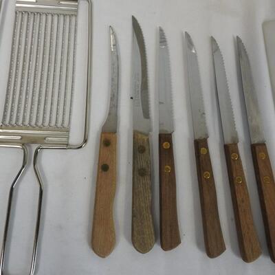 24 pc Kitchen Lot: Butterfly/Flower Cups, Steak Knives, Doilies/Napkins, Tongs