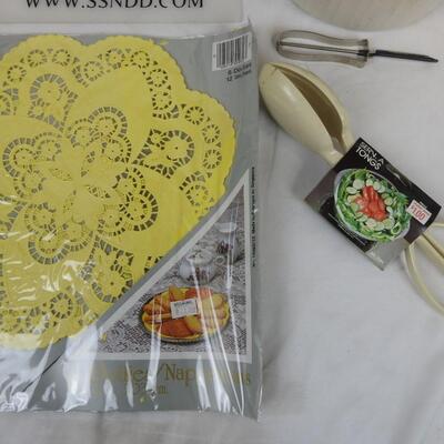 24 pc Kitchen Lot: Butterfly/Flower Cups, Steak Knives, Doilies/Napkins, Tongs
