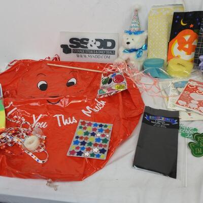 Lot of Party Supply: Balloons, Stickers, Greeting Cards, Windsocks, Crepe Paper