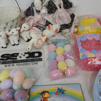 25 pc Holiday Decor for Valentine's Day, St Patrick's Day, & Easter