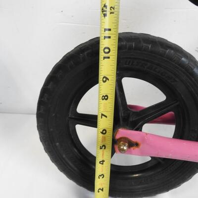 Pink Strider Balance Bike, No Pedals Leg Powered 10 Inch Diameter Wheels