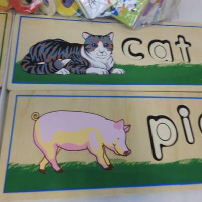 Melissa & Doug 2 Sided Wood Word Learning Board, Disney Matching Game