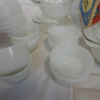 31 pc Dyna-Ware Fire-King Anchor Hocking Lifetime Ovenware WITH BOX - Vintage