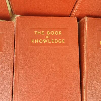 10 Vintage Non-Fiction Books: The Book Of Knowledge Volumes 1-20