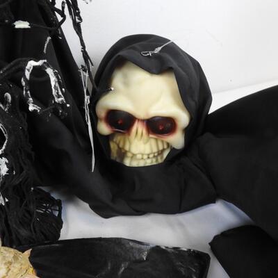 14 Piece Halloween Lot: Haunted Tree, Sound Activated Grim Reaper, etc.