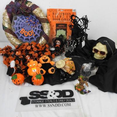 14 Piece Halloween Lot: Haunted Tree, Sound Activated Grim Reaper, etc.