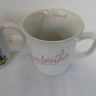 6 pc Kitchen: Coffee and Tea Glass Containers, Grandmother Mugs, Plastic Scoops