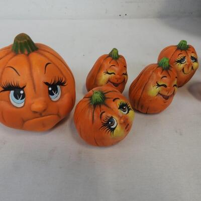 16 pc Halloween Decor: Ceramic Pumpkins, Fridge Magnets, Basket