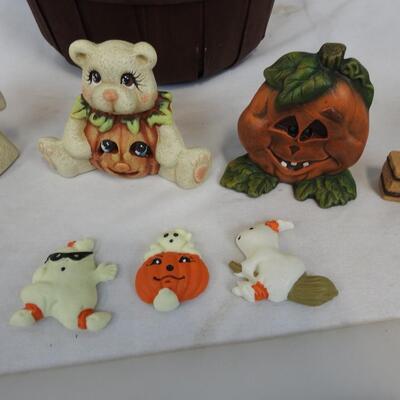 16 pc Halloween Decor: Ceramic Pumpkins, Fridge Magnets, Basket