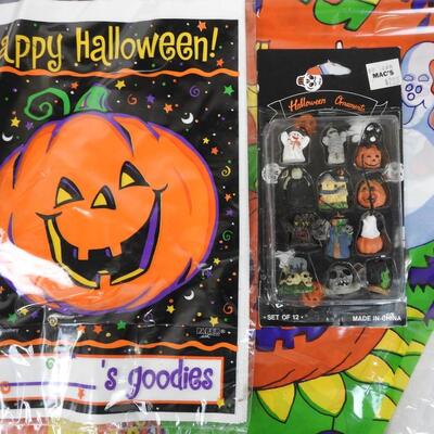 Halloween Lot: Witch Wall Decor, Orange Ceramic Jars, Bear Figurines