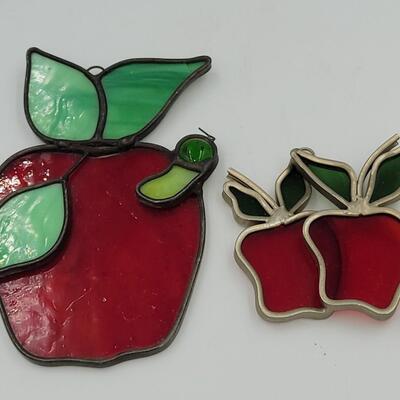 2 PC Apple Stained Glass Decor