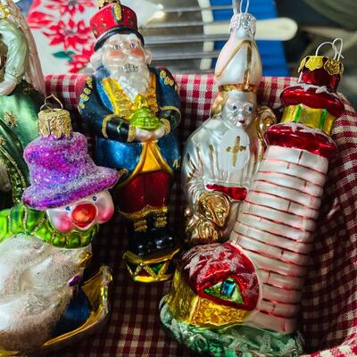 AA MEDIUM SIZE FIGURAL GLASS CHRISTMAS ORNAMENTS IRELAND ANGEL LIGHT HOUSE OWL