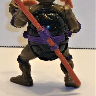 Vintage TMNT Playmate Toys 1991 Storage Shell Donatello Action Figure