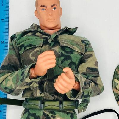 Vintage 1996 Hasbro G.I. Joe 12" Action Figure