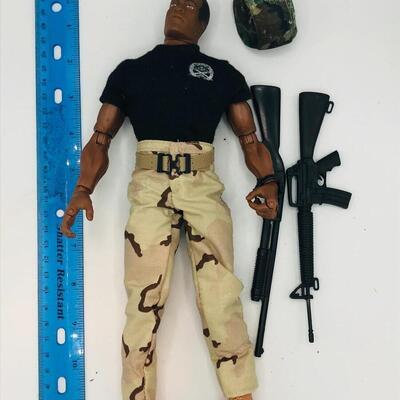 Vintage 1996 Hasbro G.I. Joe 12" Action Figure