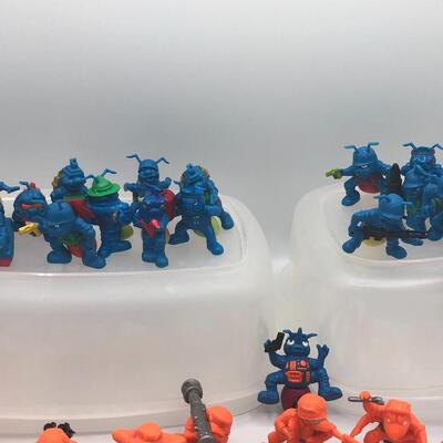 Vintage 1987 Hasbro Army Ants Set of Blue and Orange