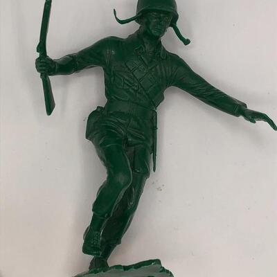 Vintage Large Scale Army Men (Set of 5)