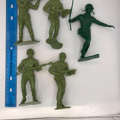 Vintage Large Scale Army Men (Set of 5)