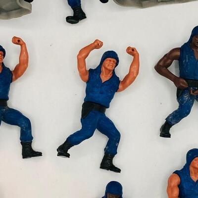 Vintage Mattel 1974 Heroes in Action Army Men