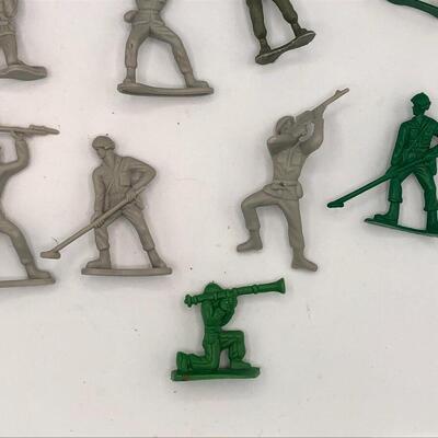 Vintage Plastic Army Men